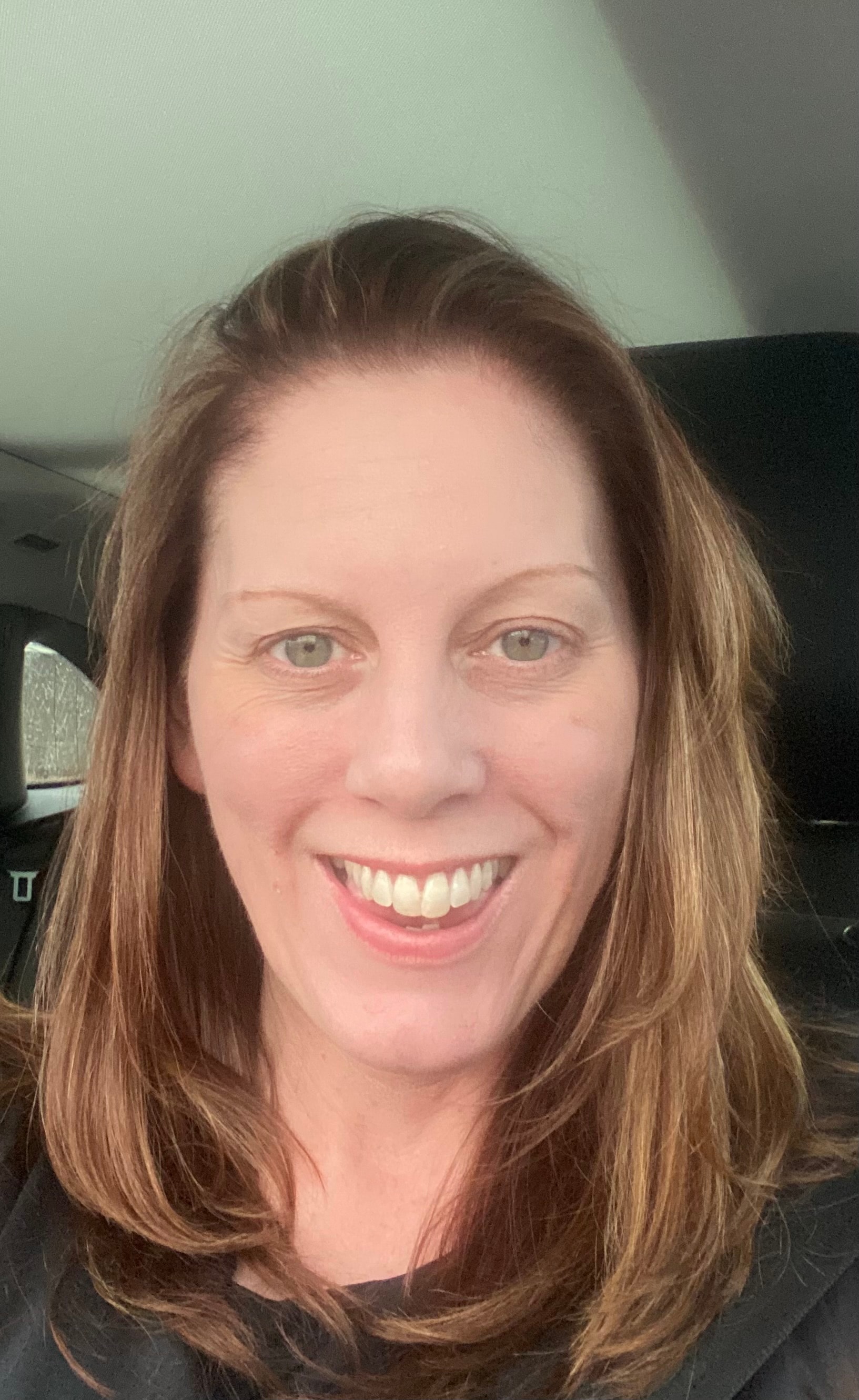 Davina, massage therapist and esthetician
